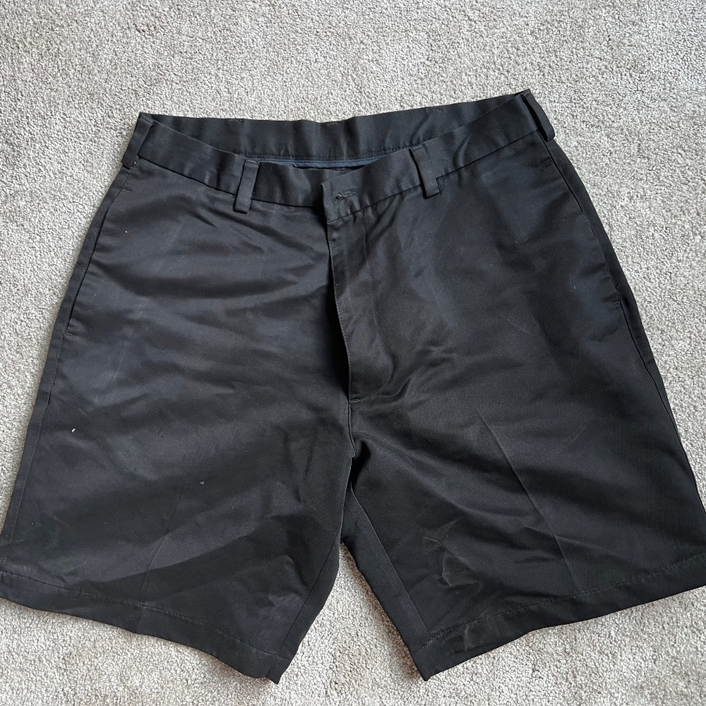Roundtree & Yorke men's short